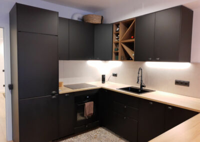 Rehabilitación de oficina a vivienda Carol-2